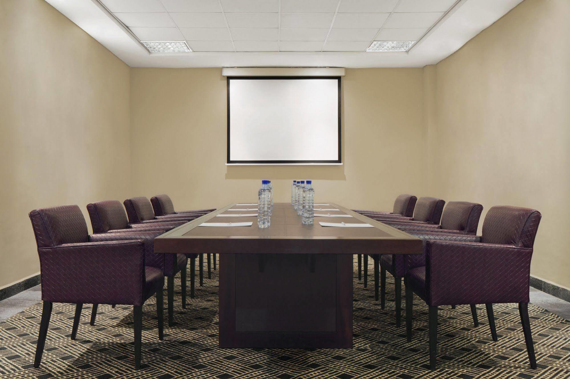 Ibom Hotel & Golf Resort Uyo Extérieur photo